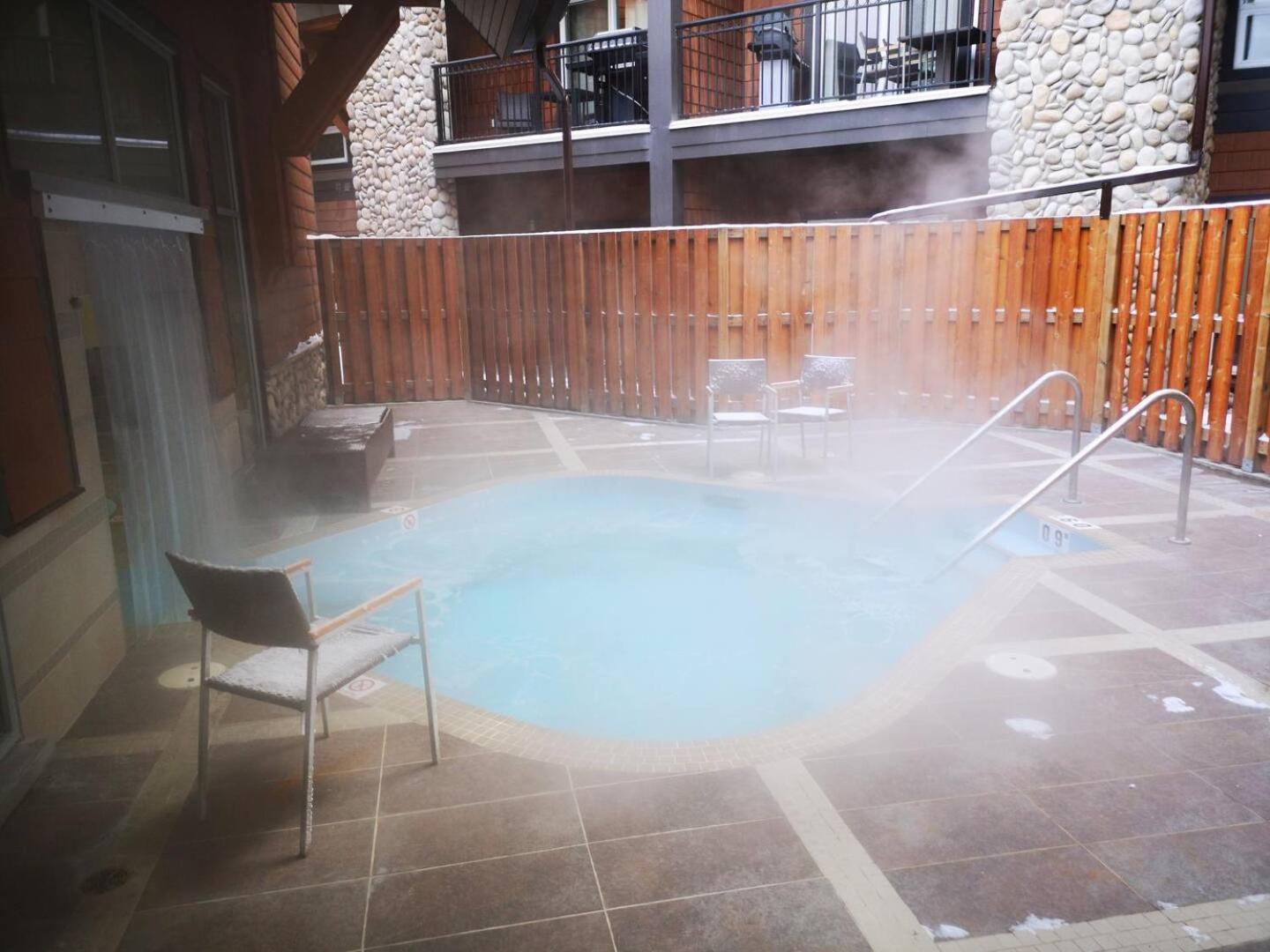 Sweet Condo Canmore Gr：） Kültér fotó